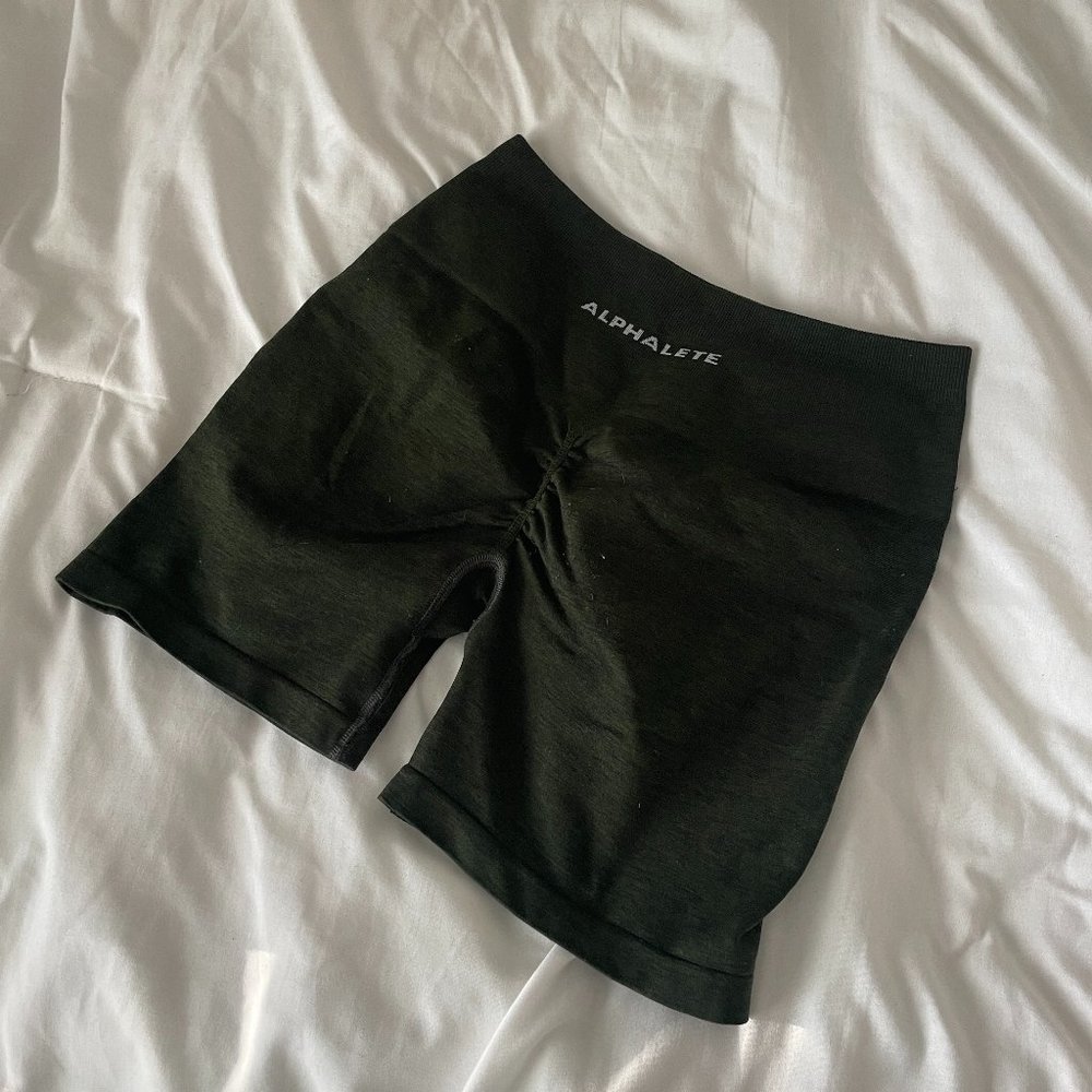 Alphalete Amplify Shorts